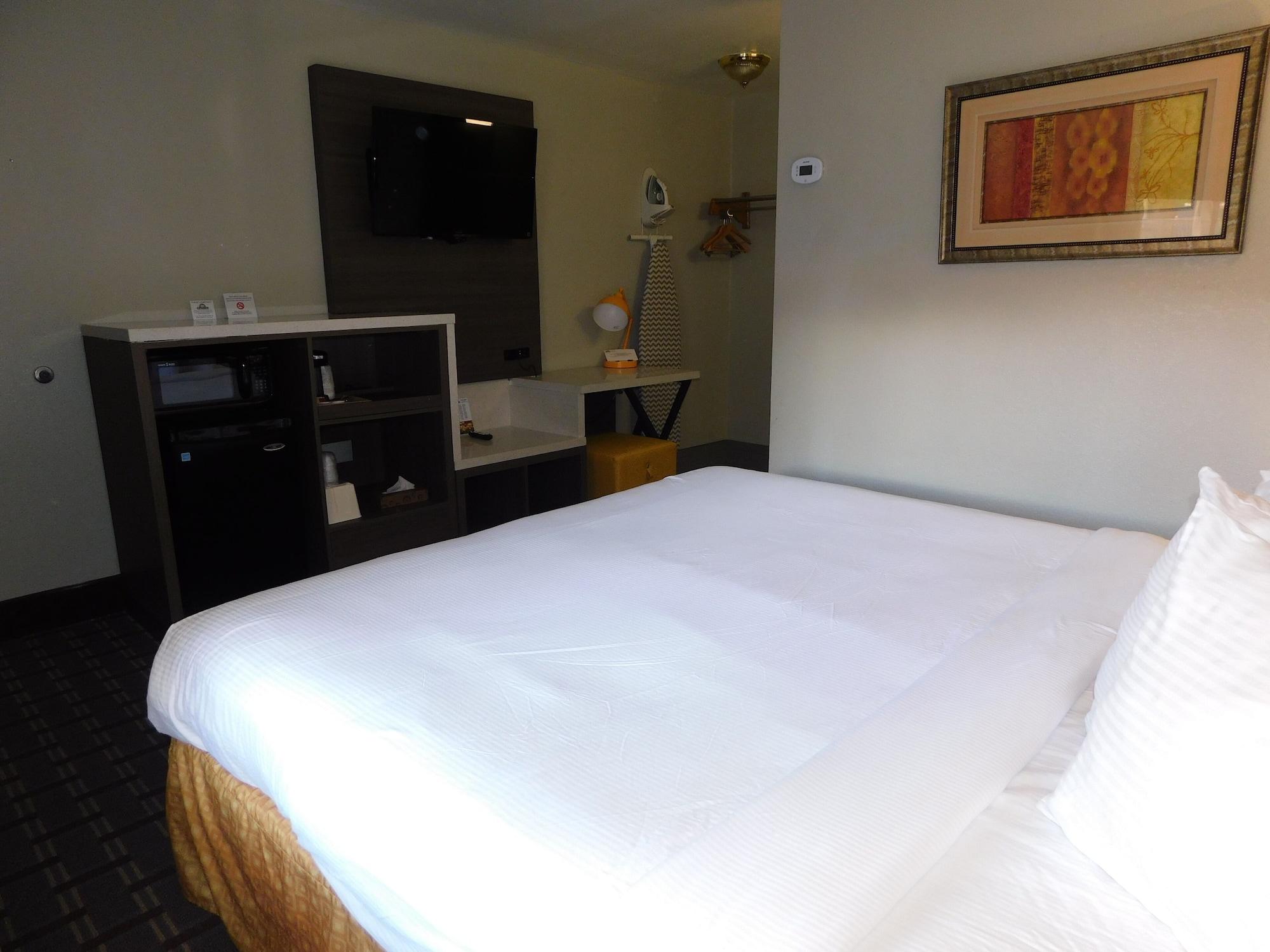 Days Inn & Suites By Wyndham Downtown Gatlinburg Parkway Bagian luar foto