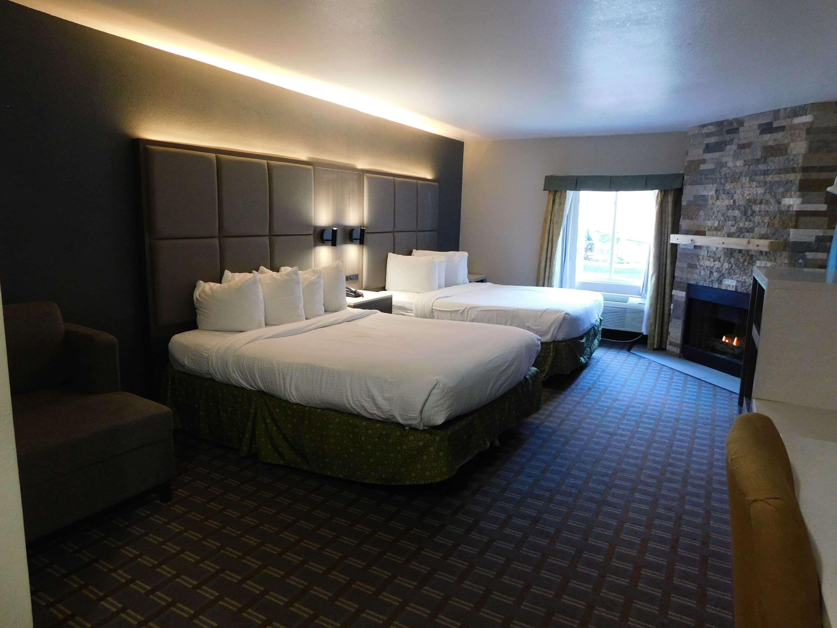 Days Inn & Suites By Wyndham Downtown Gatlinburg Parkway Bagian luar foto